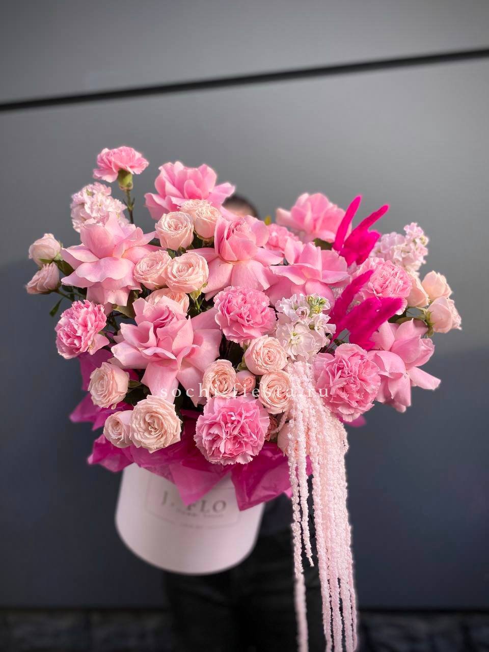 Цветы в коробках — купить в Долгопрудном