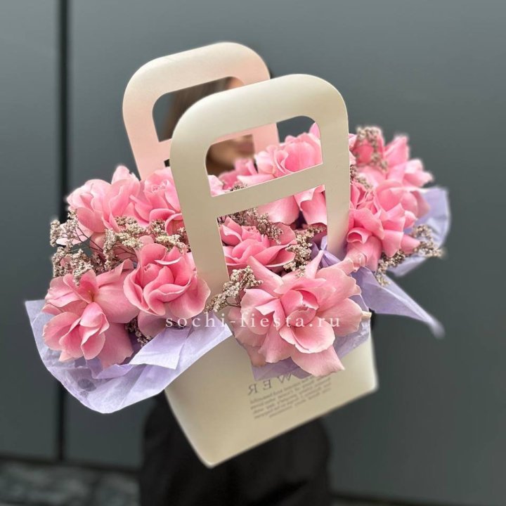 Сумочка розовых роз "Плинки" в Долгопрудном