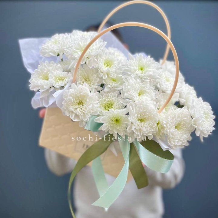 Сумочка с хризантемами в Долгопрудном