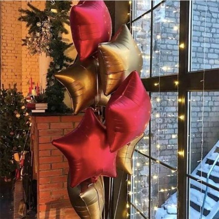 Фонтан шаров "Старлидж" в Долгопрудном