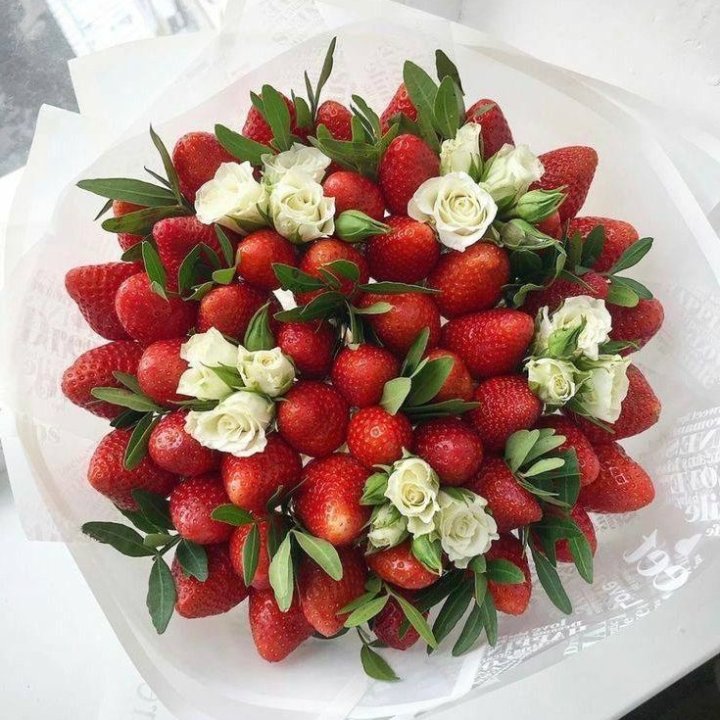 Клубника со сливками №2 в Долгопрудном