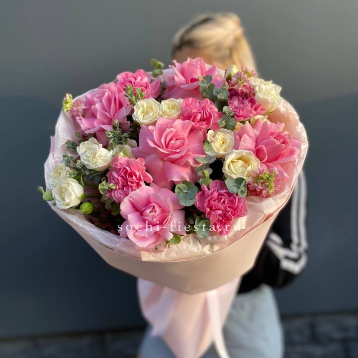  Букет "Малина" с доставкой в Долгопрудном