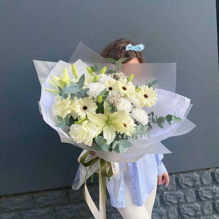 Букет с лилией и герберой в Долгопрудном