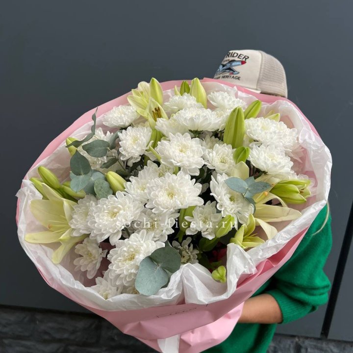  Букет  хризантемы и лилии с доставкой в Долгопрудном