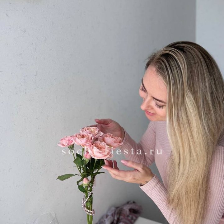 Цветочная подписка "Пакет маленький" в Долгопрудном