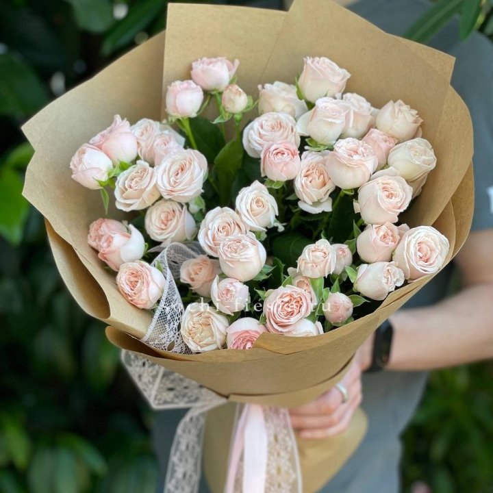 Кустовые розы букет №1 в Долгопрудном