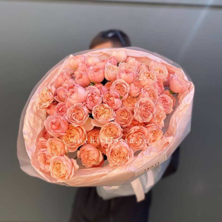 Букет из 21 пионовидной розы Джульетта в Долгопрудном
