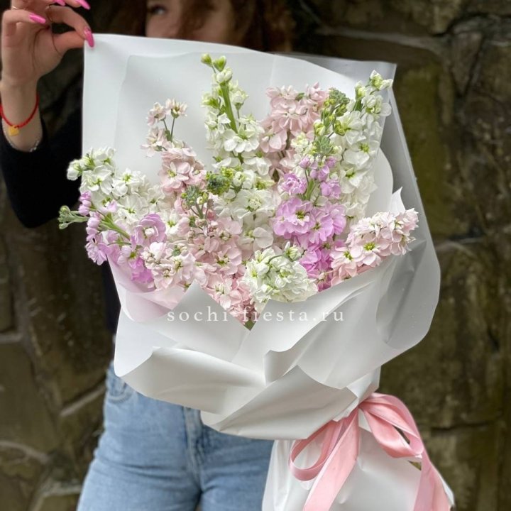 Букет маттиол №1 в Долгопрудном