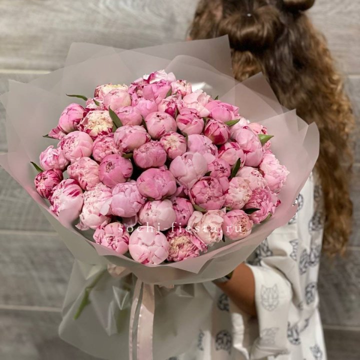51 розовый пион в Долгопрудном