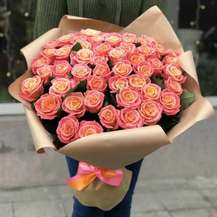 55 роз мисс пигги в Долгопрудном