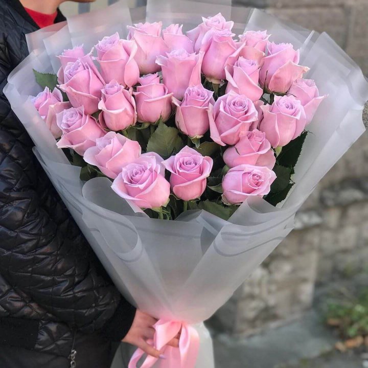 25 высоких розовых роз в Долгопрудном