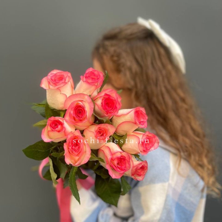 11 роз "Джумилия" в Долгопрудном