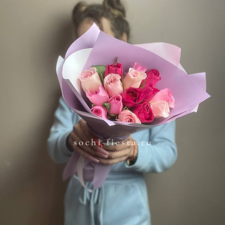 Букет из 15 роз Микс (Кения) в Долгопрудном