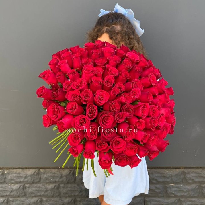 101 красная роза в Долгопрудном