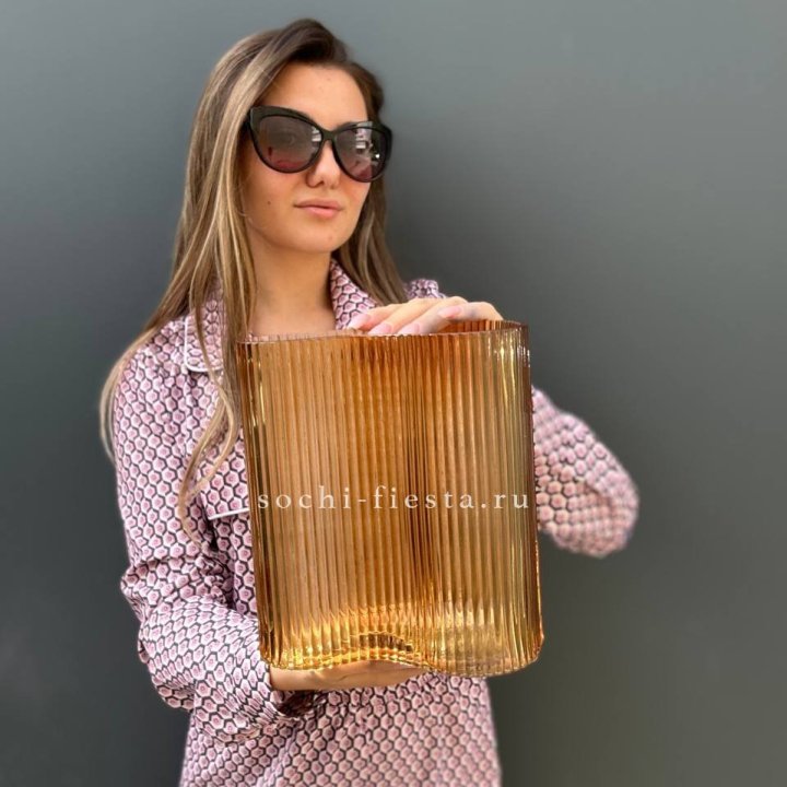 Стеклянная ваза №7 в Долгопрудном